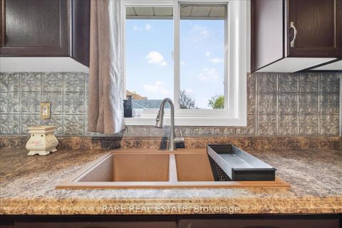 Photo 13 at 1082 Kensington Street, Alcona, Innisfil