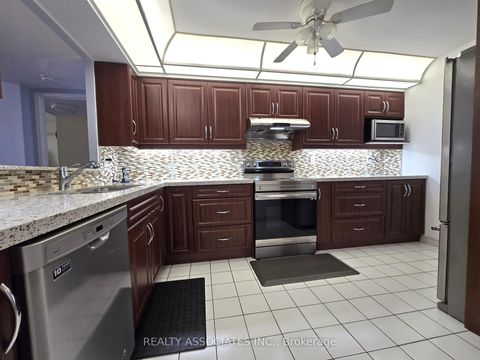 Photo 5 at 1107 - 4727 Sheppard Avenue E, Malvern West, Toronto