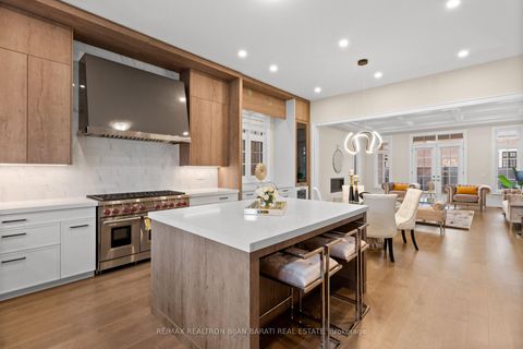 Photo 16 at 29 Ballyconnor Court, Steeles, Toronto
