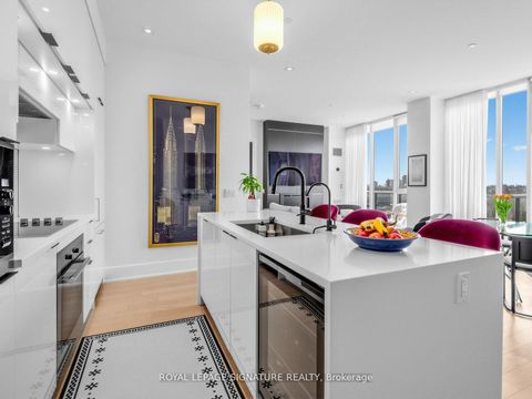 Photo 13 at Ph6 - 1 Belsize Drive, Mount Pleasant West, Toronto