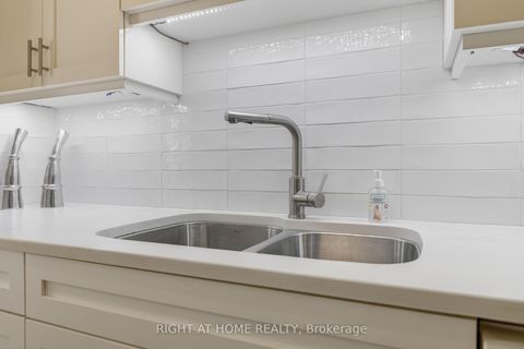 Photo 12 at 47 - 2 BERNICK Drive, Grove East, Barrie
