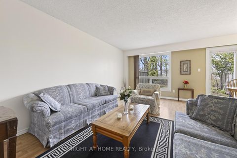 Photo 23 at 47 - 2 BERNICK Drive, Grove East, Barrie
