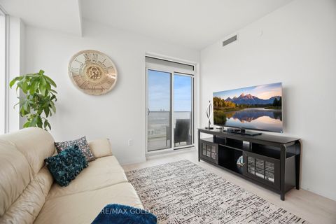 Photo 18 at 1421 - 8960 Jane Street, Concord, Vaughan