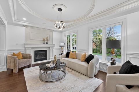 Photo 3 at 122 Holmes Avenue, Willowdale East, Toronto