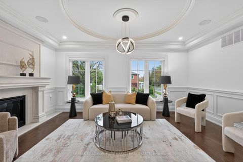 Photo 4 at 122 Holmes Avenue, Willowdale East, Toronto