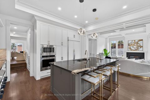 Photo 15 at 122 Holmes Avenue, Willowdale East, Toronto