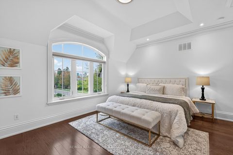 Photo 30 at 122 Holmes Avenue, Willowdale East, Toronto