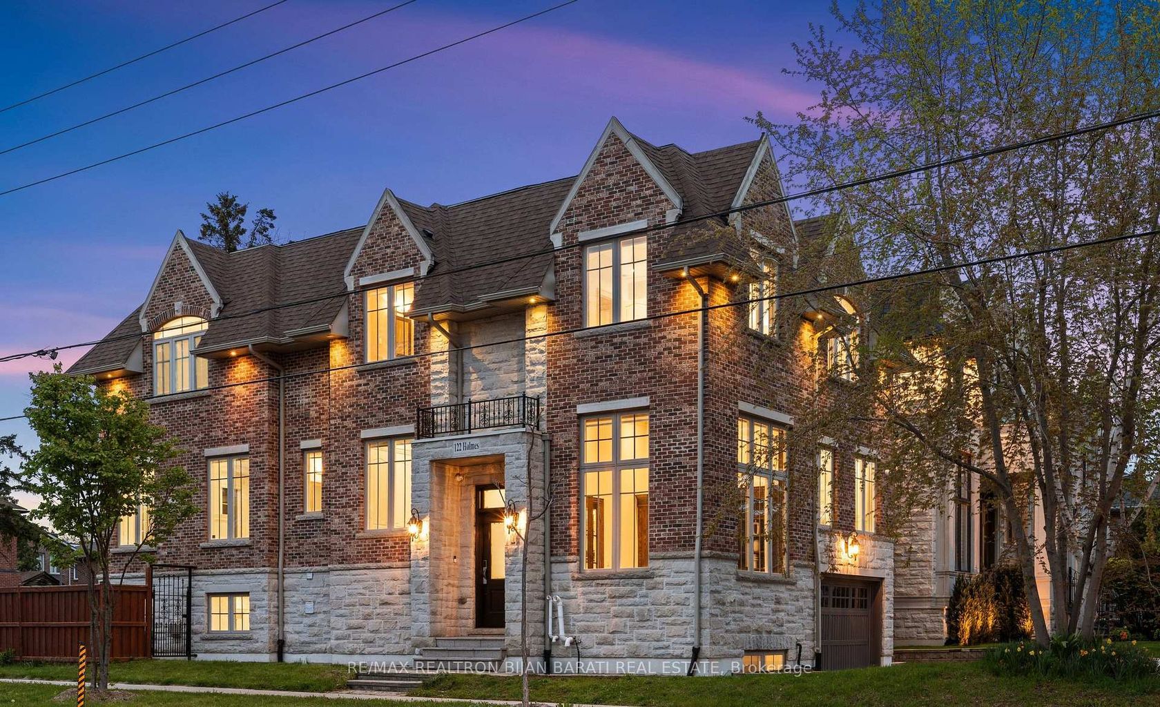 122 Holmes Avenue, Willowdale East, Toronto 