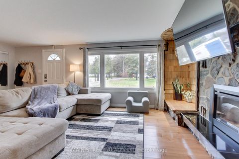 Photo 11 at 1021 Goshen Road, Alcona, Innisfil