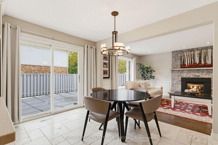 Photo 11 at 67 Honeysuckle Crescent, Iroquoia Heights, Hamilton