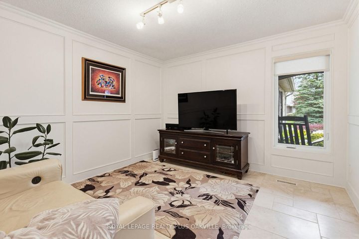 Photo 21 at 67 Honeysuckle Crescent, Iroquoia Heights, Hamilton