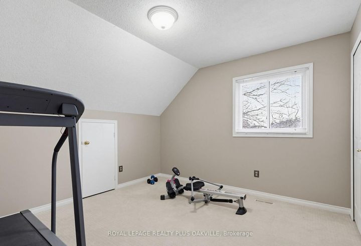 Photo 31 at 67 Honeysuckle Crescent, Iroquoia Heights, Hamilton