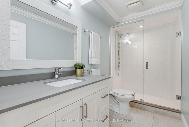 Photo 42 at 67 Honeysuckle Crescent, Iroquoia Heights, Hamilton