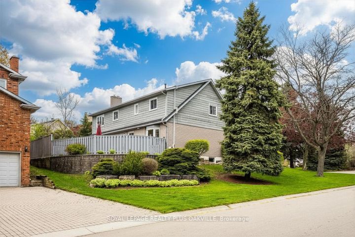 Photo 46 at 67 Honeysuckle Crescent, Iroquoia Heights, Hamilton
