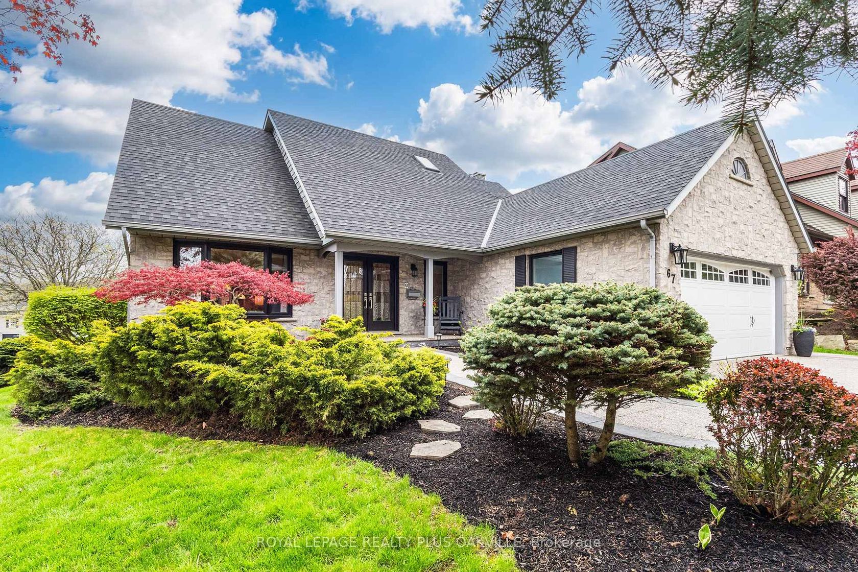 67 Honeysuckle Crescent, Iroquoia Heights, Hamilton 2
