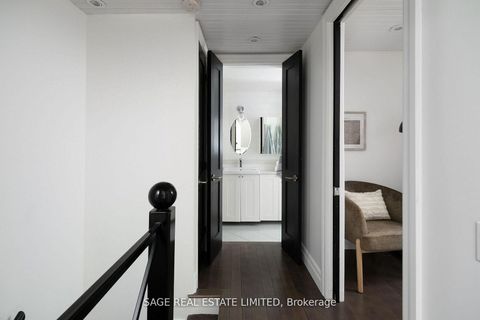 Photo 10 at 438 Sumach Street, South St. James Town, Toronto
