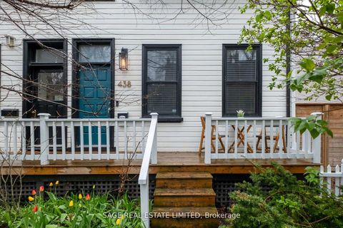 Photo 22 at 438 Sumach Street, South St. James Town, Toronto