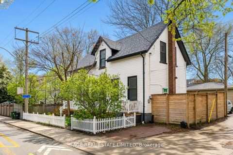 Photo 23 at 438 Sumach Street, South St. James Town, Toronto
