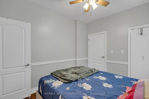 Photo 21 at 827 Craven Road, Coxwell, Toronto