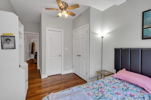 Photo 35 at 827 Craven Road, Coxwell, Toronto
