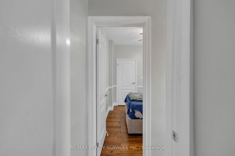 Photo 38 at 827 Craven Road, Coxwell, Toronto