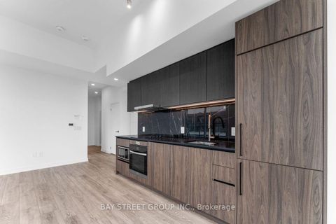 Photo 10 at LPH08 - 1100 Sheppard Avenue W, York University Heights, Toronto