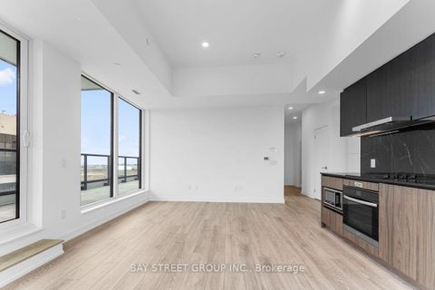 Photo 16 at LPH08 - 1100 Sheppard Avenue W, York University Heights, Toronto