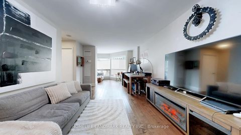 Photo 7 at 408 - 10 Queens Quay W, Waterfront Communities C1, Toronto