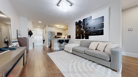 Photo 9 at 408 - 10 Queens Quay W, Waterfront Communities C1, Toronto
