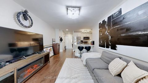 Photo 10 at 408 - 10 Queens Quay W, Waterfront Communities C1, Toronto