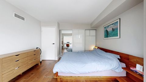Photo 21 at 408 - 10 Queens Quay W, Waterfront Communities C1, Toronto