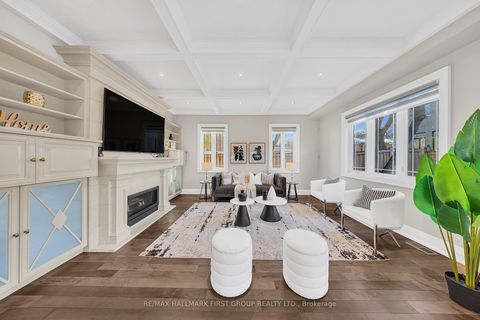 Photo 12 at 752 Hillview Crescent, West Shore, Pickering
