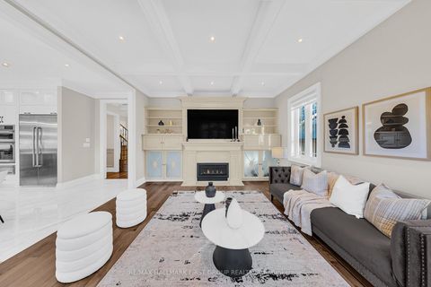 Photo 14 at 752 Hillview Crescent, West Shore, Pickering
