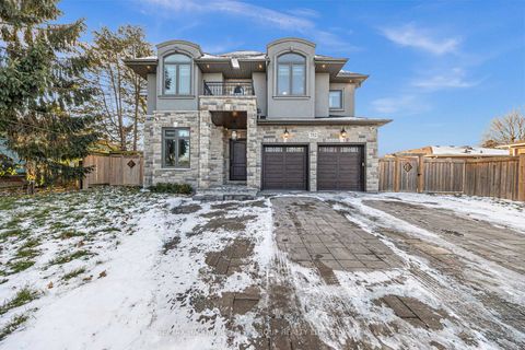 Photo 45 at 752 Hillview Crescent, West Shore, Pickering