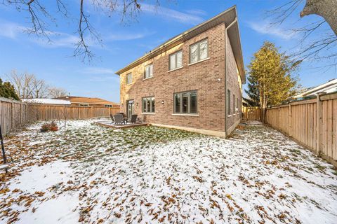 Photo 47 at 752 Hillview Crescent, West Shore, Pickering