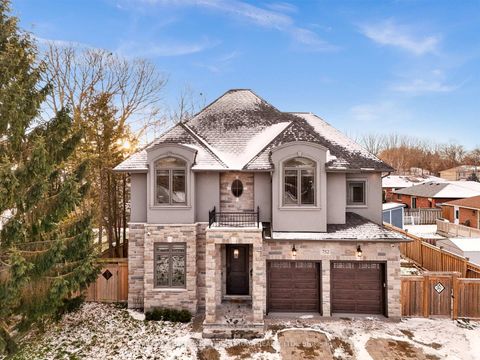 Photo 48 at 752 Hillview Crescent, West Shore, Pickering