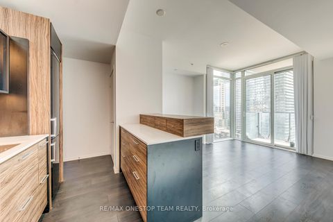 Photo 9 at 1801 - 75 St Nicholas Street, Bay Street Corridor, Toronto