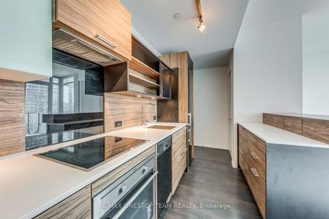 Photo 11 at 1801 - 75 St Nicholas Street, Bay Street Corridor, Toronto