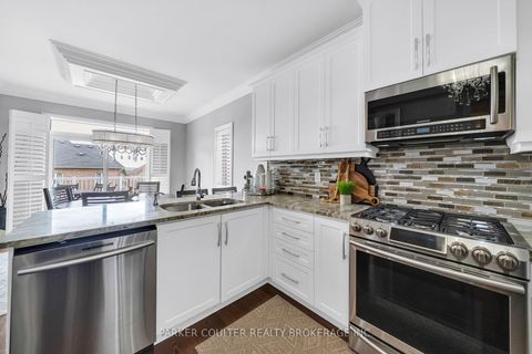 Photo 15 at 49 Victoria Street E, Cookstown, Innisfil