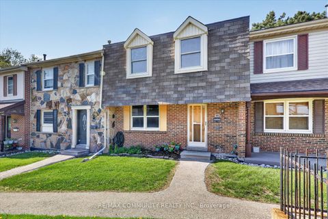 Photo 1 at 99 - 91 L'Amoreaux Drive, L'Amoreaux, Toronto