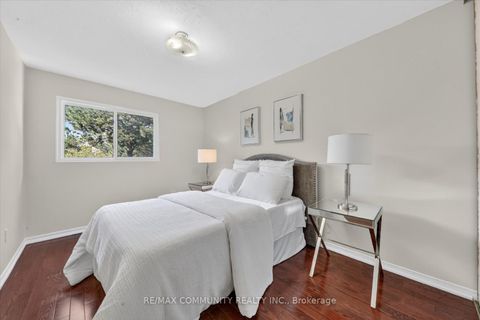 Photo 8 at 99 - 91 L'Amoreaux Drive, L'Amoreaux, Toronto