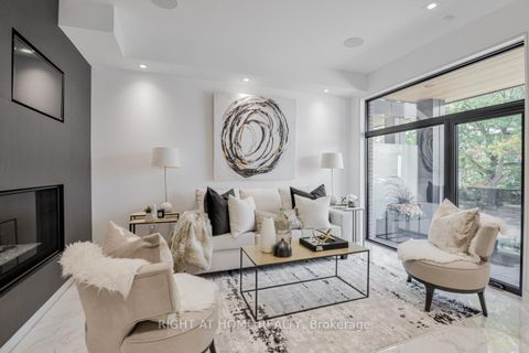 Photo 4 at 675 Huron Street, Annex, Toronto