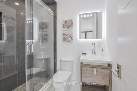 Photo 22 at 675 Huron Street, Annex, Toronto