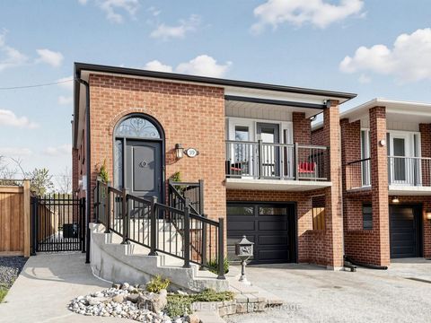 Photo 1 at 59 Terra Road, East Woodbridge, Vaughan