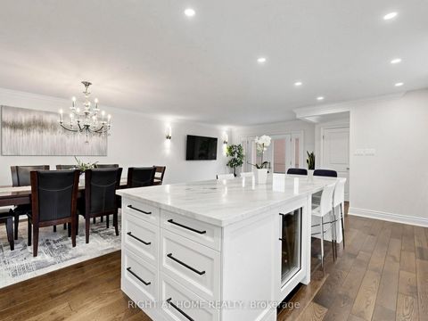 Photo 3 at 59 Terra Road, East Woodbridge, Vaughan
