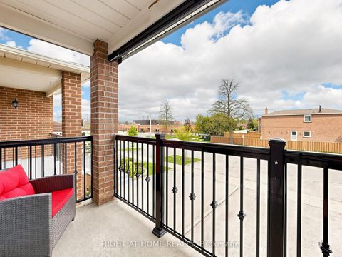Photo 15 at 59 Terra Road, East Woodbridge, Vaughan