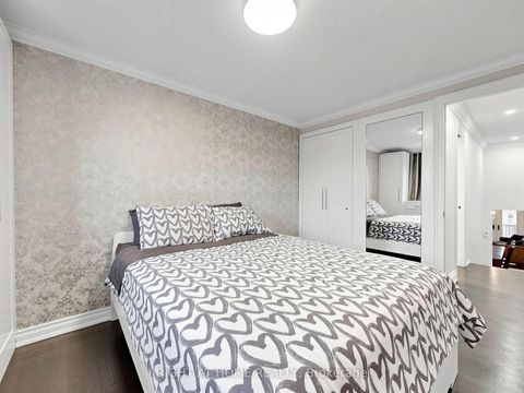 Photo 21 at 59 Terra Road, East Woodbridge, Vaughan