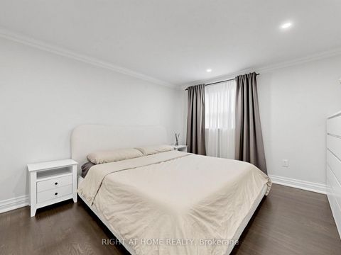 Photo 25 at 59 Terra Road, East Woodbridge, Vaughan