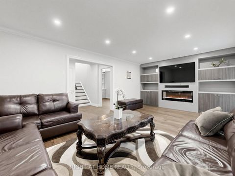 Photo 32 at 59 Terra Road, East Woodbridge, Vaughan