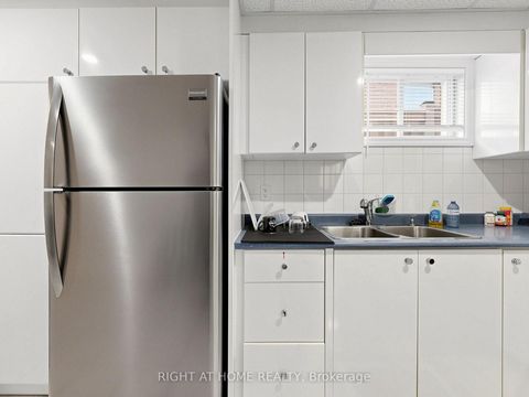 Photo 34 at 59 Terra Road, East Woodbridge, Vaughan